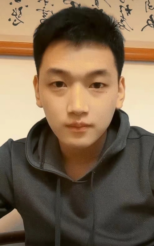 匆匆又夏天的第一张照片--大连相亲服务中心