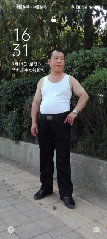 不加糖的苦咖啡的第二张照片--大连相亲服务中心