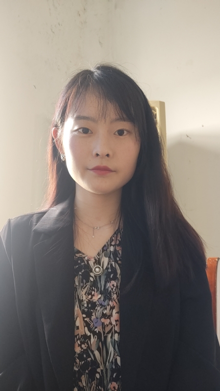 啾啾儿的第一张照片--大连相亲服务中心