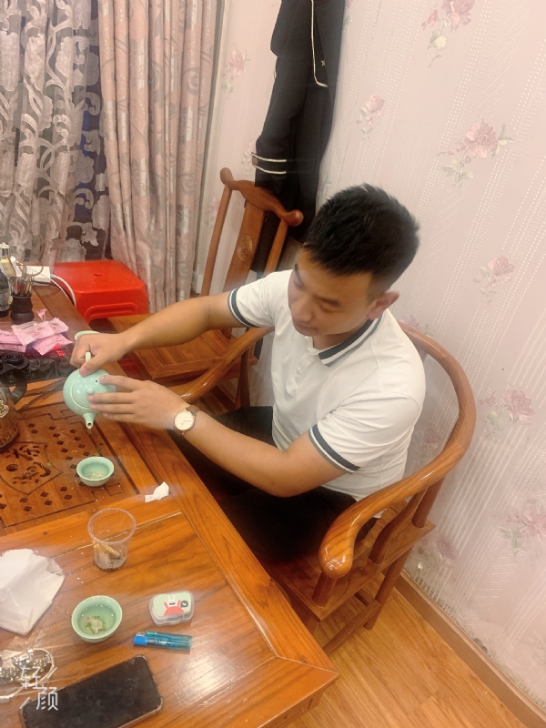 古有风琴的第一张照片--大连相亲服务中心