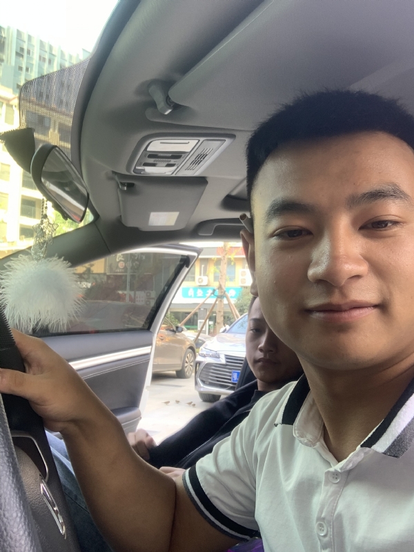 古有风琴的第三张照片--大连相亲服务中心