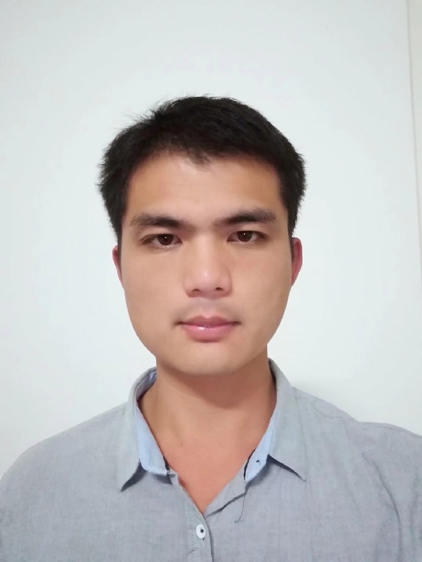 秋天的童话的第一张照片--大连相亲服务中心