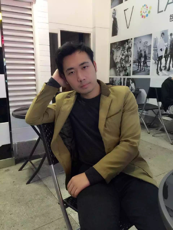 Pretty杨的第一张照片--大连相亲服务中心