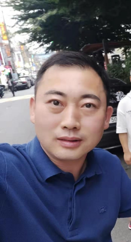 李龙的第二张照片--大连相亲服务中心