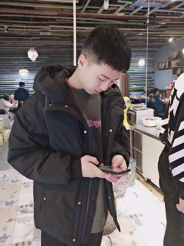小赵的第一张照片--大连相亲服务中心