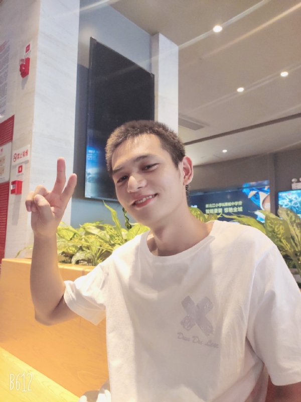 红红火火恍恍惚惚的第二张照片--大连相亲服务中心