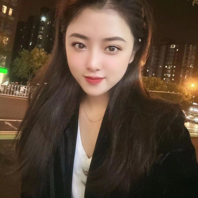 爱笑的女孩的第三张照片--大连相亲服务中心