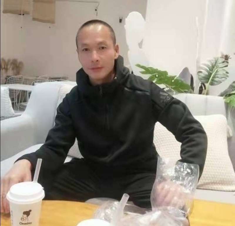 春满的第一张照片--大连相亲服务中心