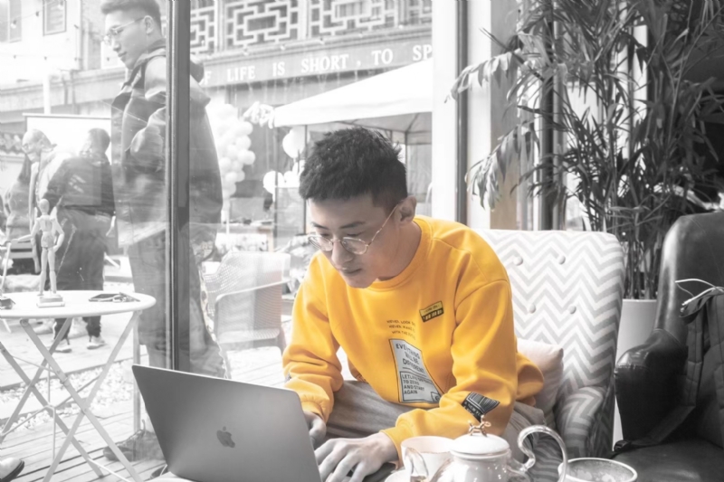 柒雅的第一张照片--大连相亲服务中心