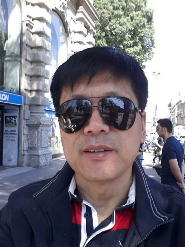 春风的第一张照片--大连相亲服务中心
