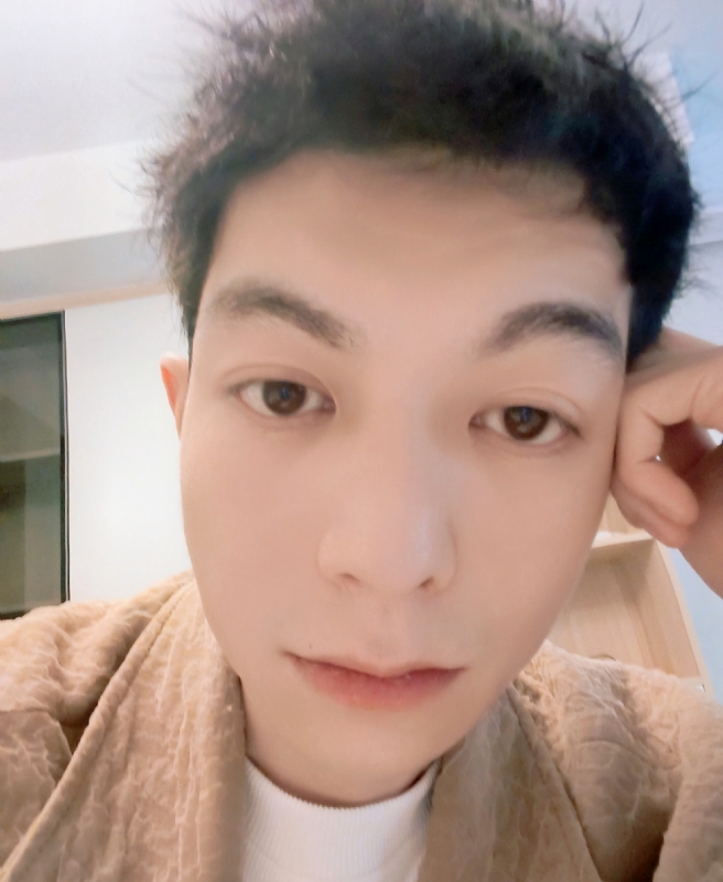 慕白的第一张照片--大连相亲服务中心