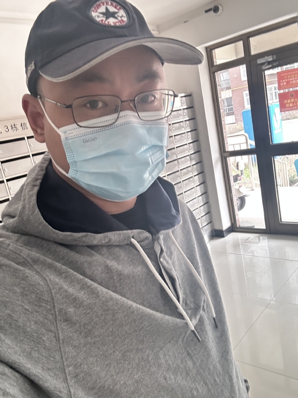 冰的第一张照片--大连相亲服务中心