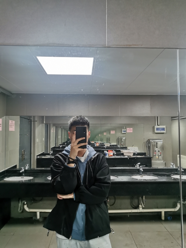 烟火年年的第二张照片--大连相亲服务中心