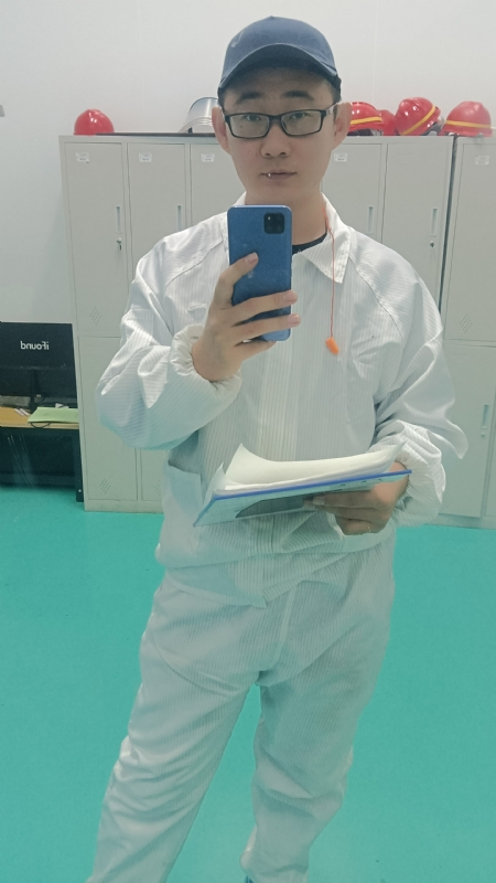 黑黑一笑的第四张照片--大连相亲服务中心