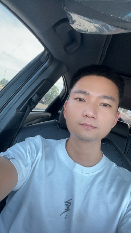 小江的第五张照片--大连相亲服务中心