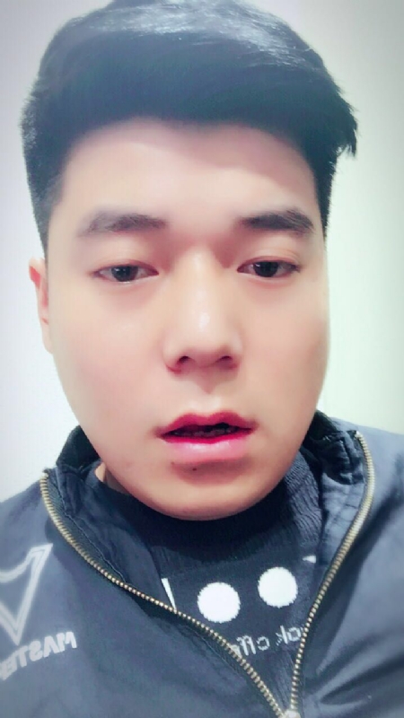 风向决定发型的第一张照片--大连相亲服务中心