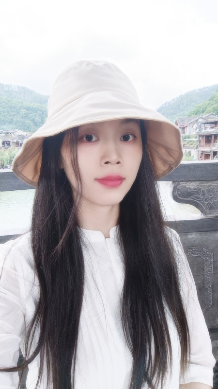 盛夏的第一张照片--大连相亲服务中心