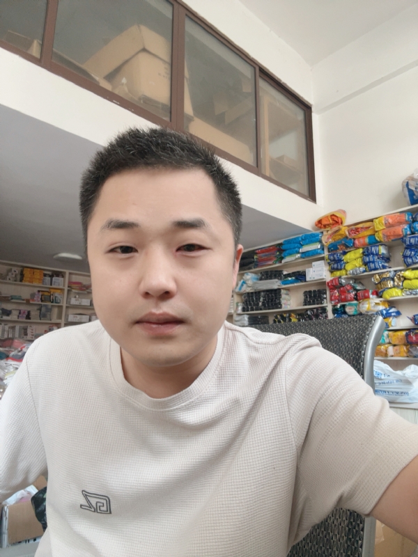 五是五的第三张照片--大连相亲服务中心