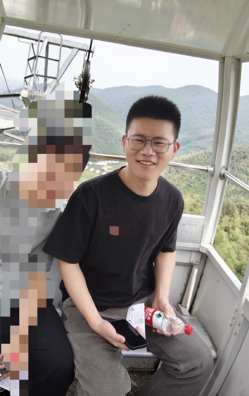奔奔笨笨的第三张照片--大连相亲服务中心