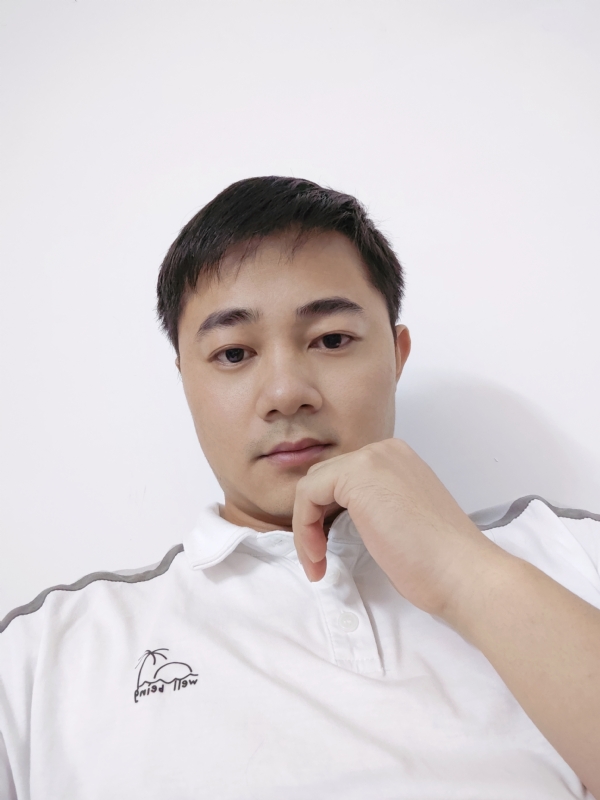 啊良的第一张照片--大连相亲服务中心