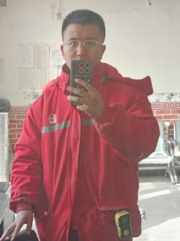 鹤某的第一张照片--大连相亲服务中心