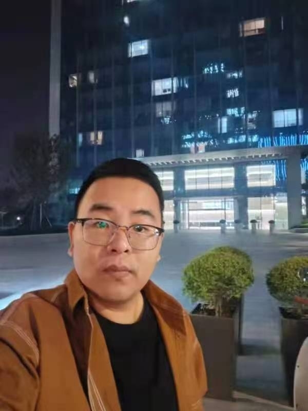 少康的第一张照片--大连相亲服务中心